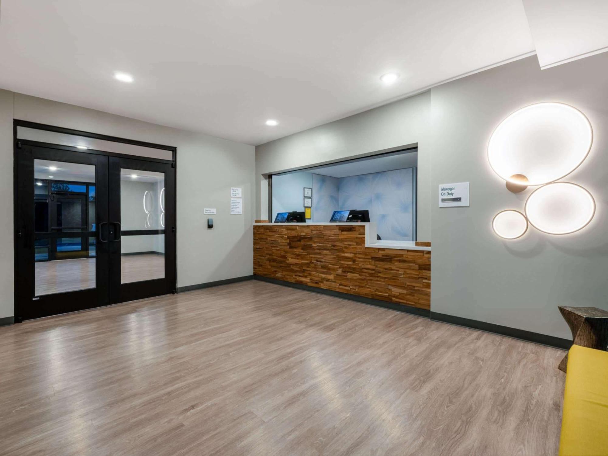 Echo Suites Extended Stay By Wyndham Indianapolis Ameriplex Eksteriør billede