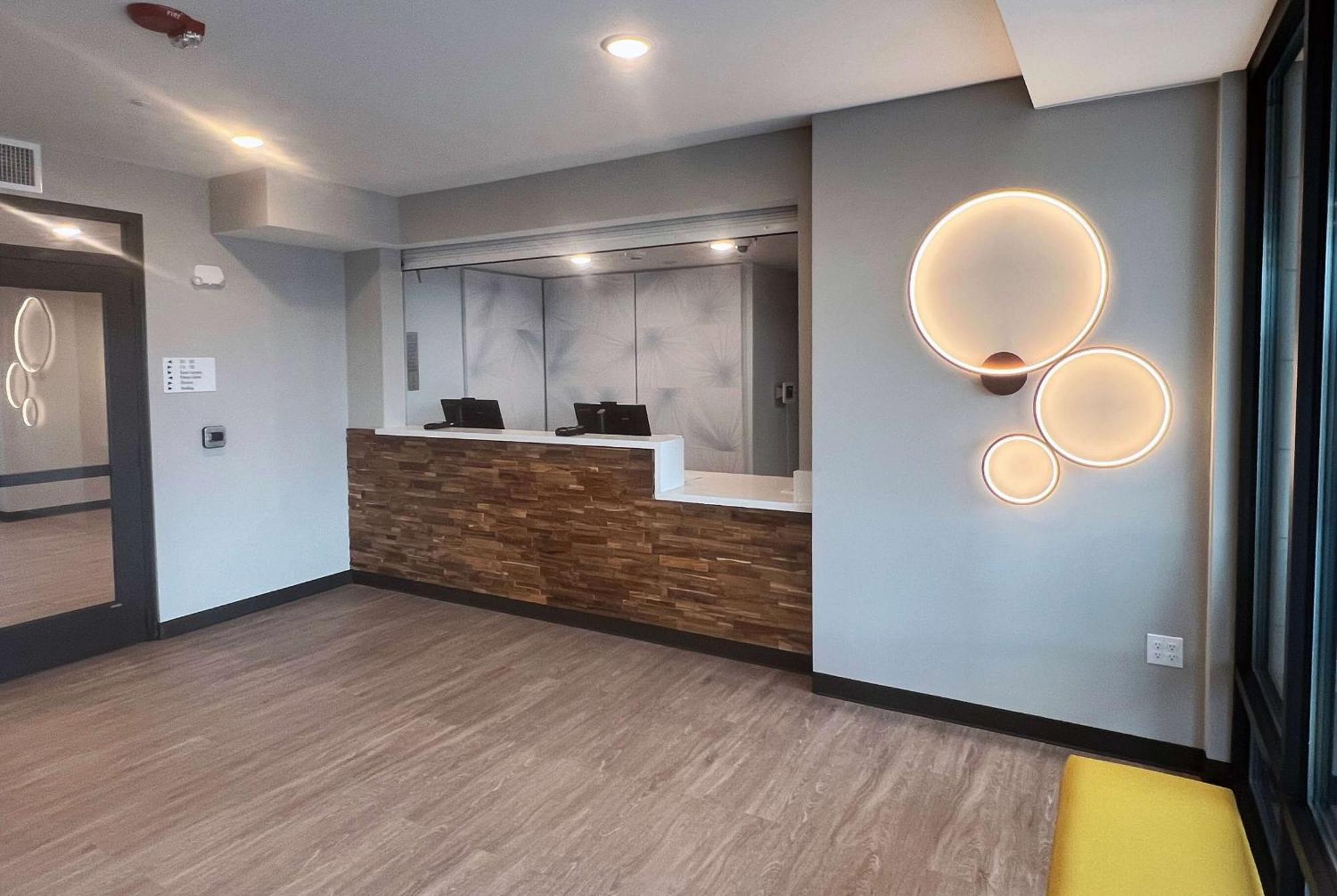 Echo Suites Extended Stay By Wyndham Indianapolis Ameriplex Eksteriør billede